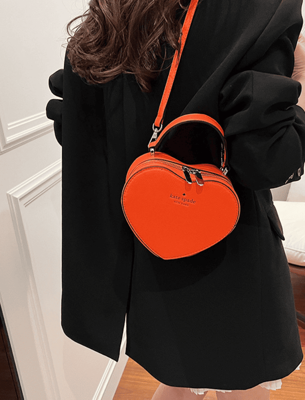 Bolso Corazón Liso Naranja Ref. 1264