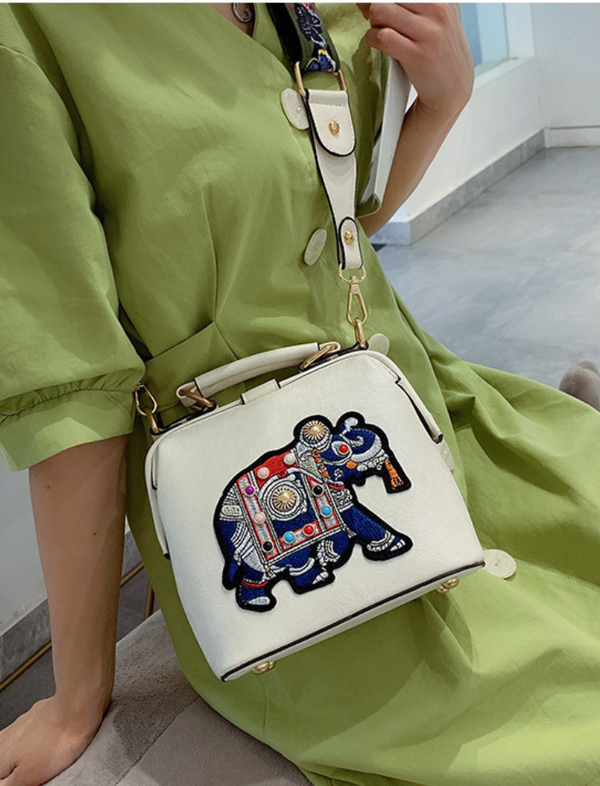 Bolso Bordado Elefante Blanco Ref. 1291