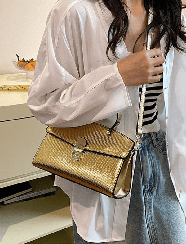 Bolso Bold Dorado Ref. 1300