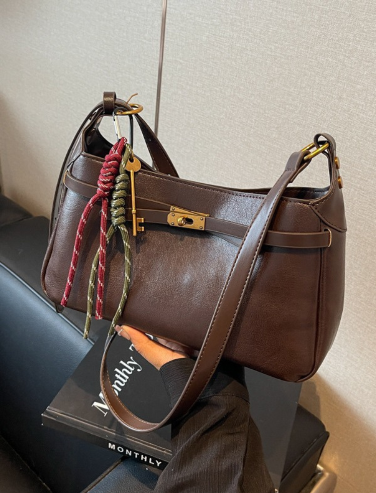 Bolso Elegante Café Oscuro Ref. 1323
