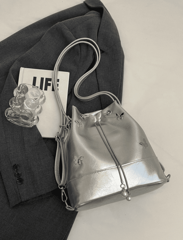 Bolso Bucket Plateado Ref. 1346
