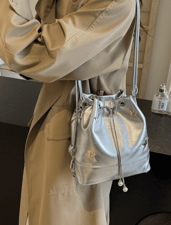 Bolso Bucket Plateado Ref. 1346