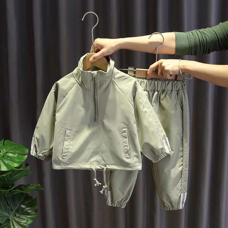 CONJUNTO CHAQUETA Y SUDADERA VERDE - CONJUNTO | Acuarella