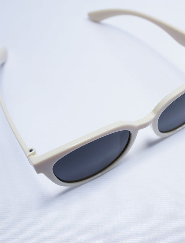 Gafas modernas blanco hueso Ref. GS-46