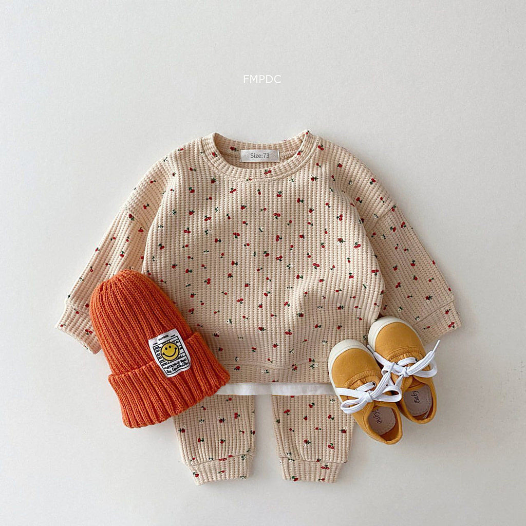 PIJAMA CREMA CON FLORES ROJAS - PIJAMA | Acuarella