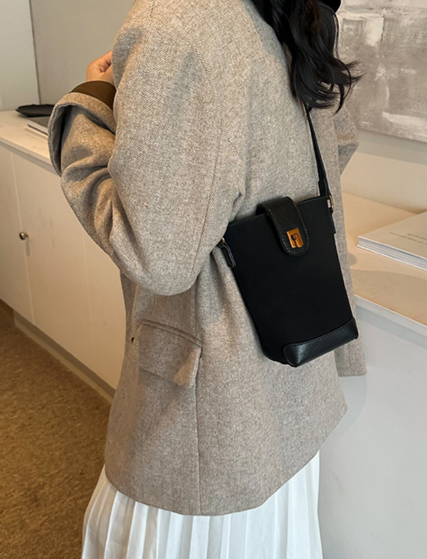 Bolso Cubo Chic Negro Ref. 1303