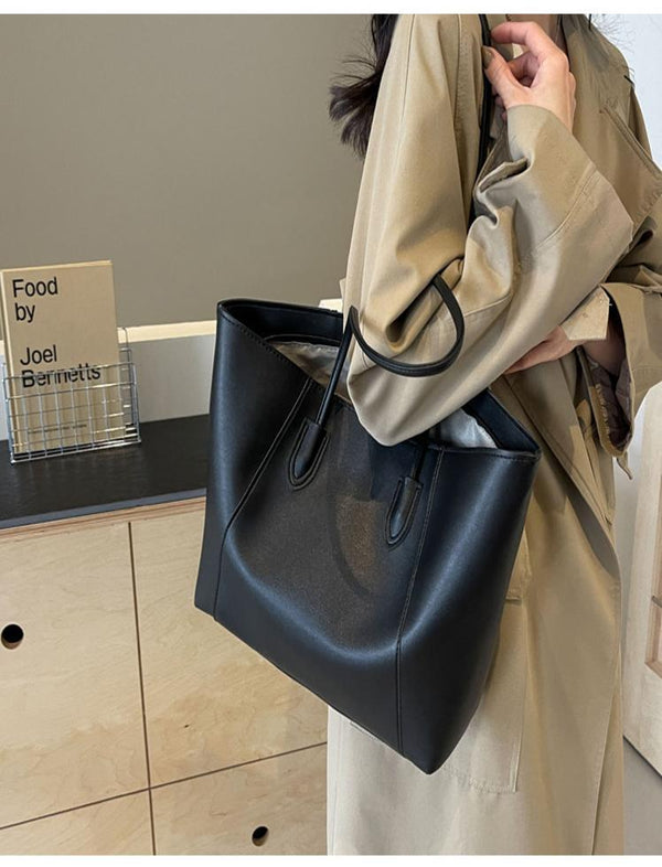 Bolso Chic Horizon Negro Ref. B1706