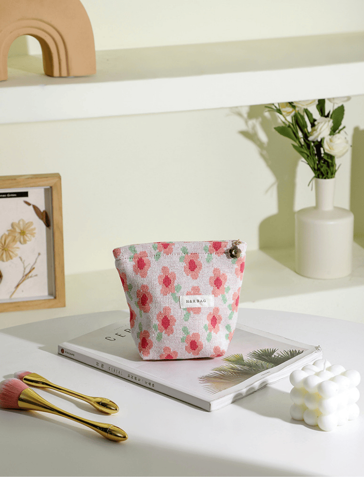 Cosmetiquera Floral Rosada-2 Ref. C040