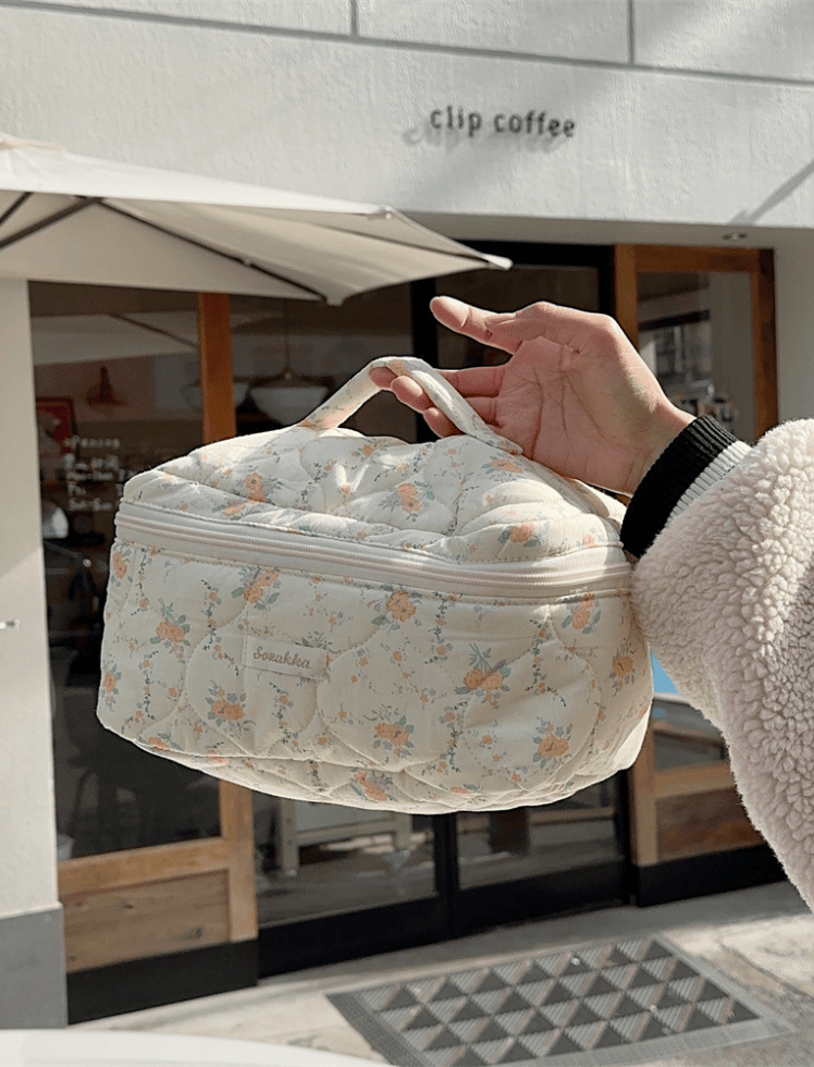 Cosmetiquera Floral Dream Beige Ref. C054