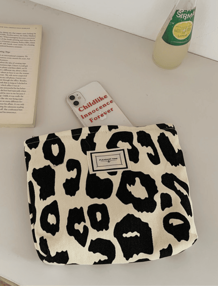 Cosmetiquera Print Negra Ref. C059