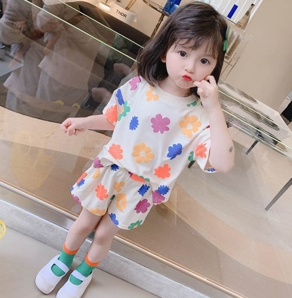 CONJUNTO FLORES  SHORT