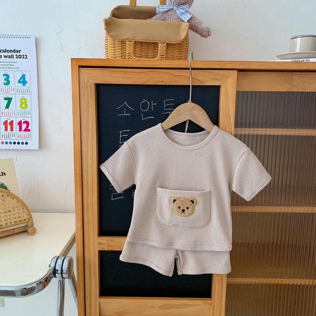 PIJAMA BASICA CON CAMISA DE OSO Y SHORT CAFE - CONJUNTO | Acuarella