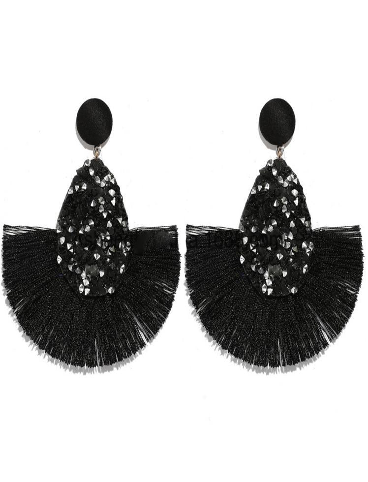 Aretes Vibrant Blossom Negro Ref. E111