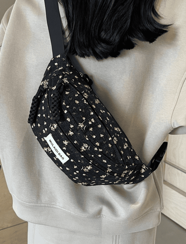 Riñonera Blossom Negra Ref. R292