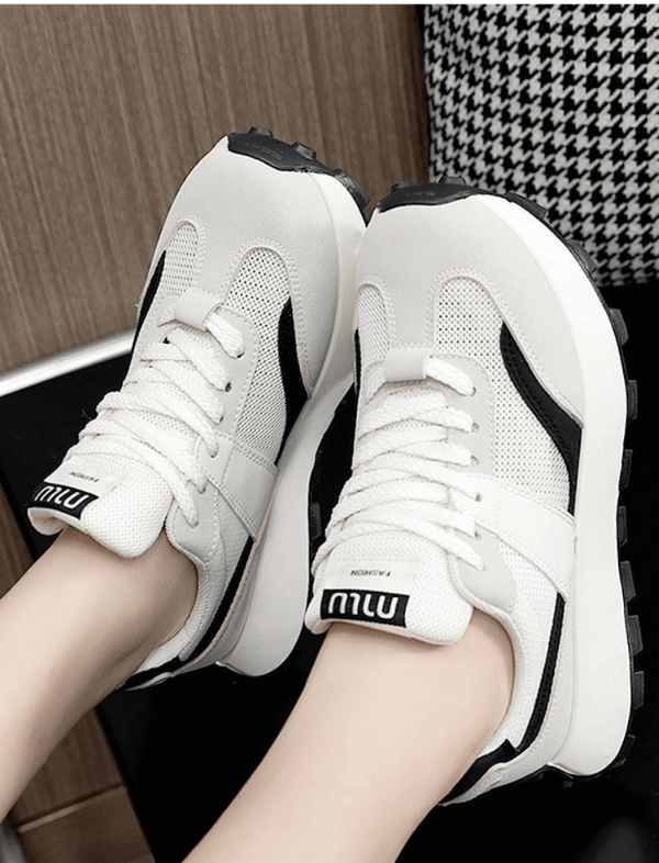 Tenis Sky Runner Crema/Negros Ref. SH-89