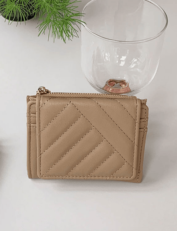 Billetera Soft Quilt Kakhi Ref. W139