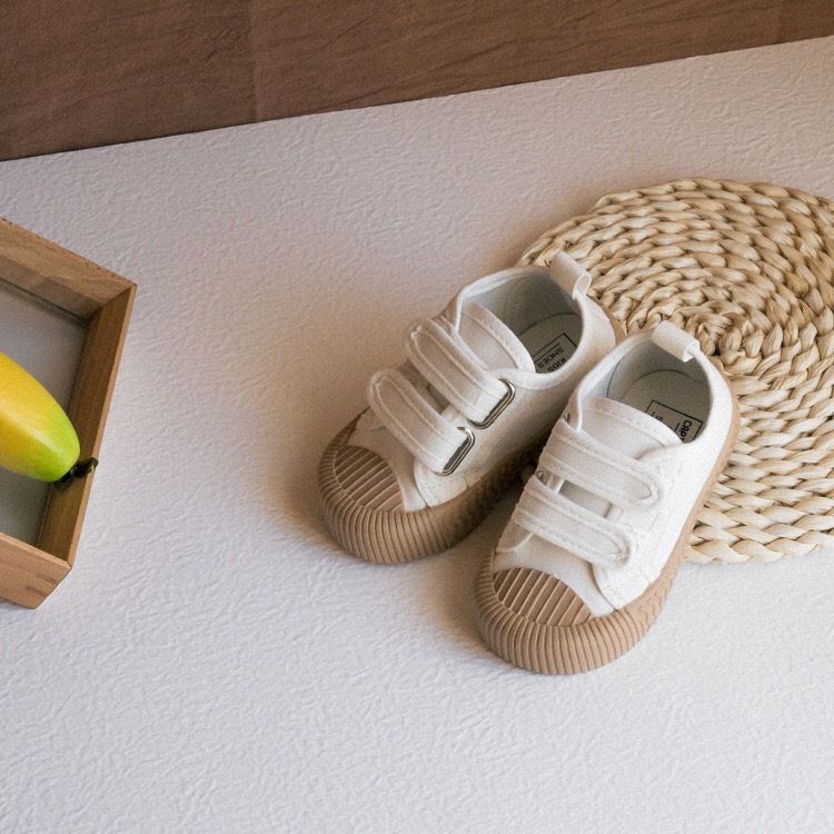 ZAPATOS DOBLE VELCRO CAFE Y BLANCO