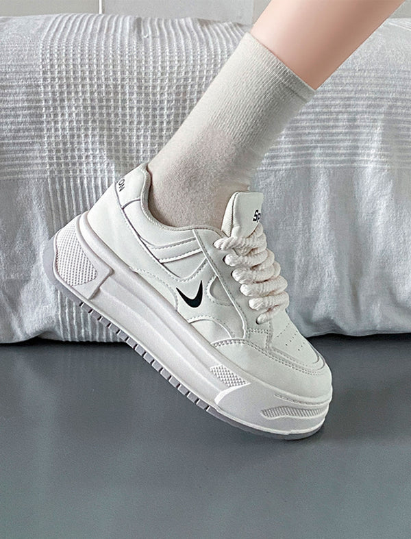 Tenis Modernos Blancos  Ref. SH-46