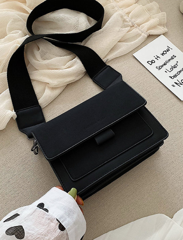Bolso Clásico Negro Ref. 065